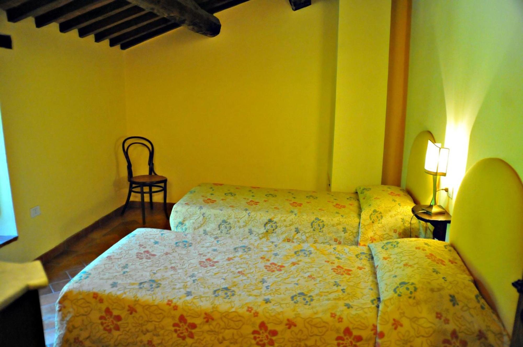 Agriturismo Popolano Di Sotto Marradi Ruang foto