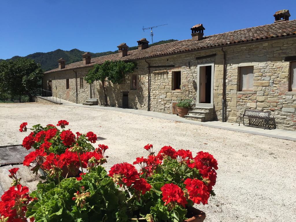 Agriturismo Popolano Di Sotto Marradi Bagian luar foto